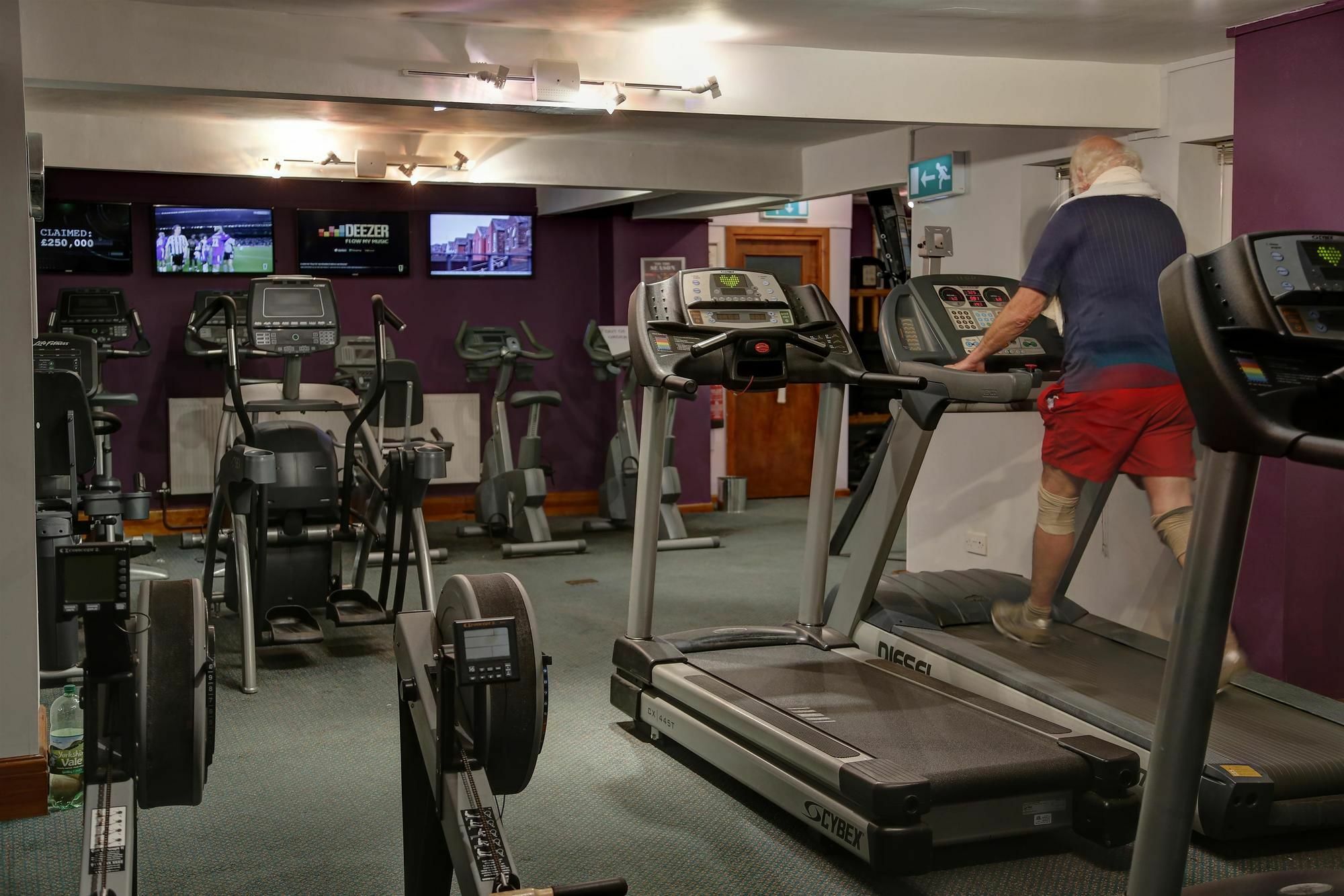 Bury Ramsbottom Old Mill Hotel And Leisure Club Bagian luar foto