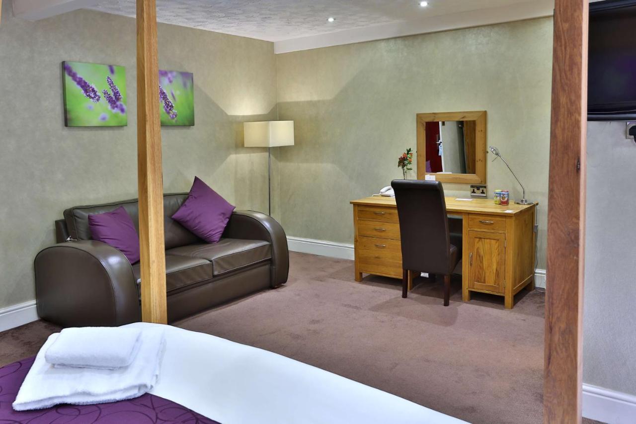 Bury Ramsbottom Old Mill Hotel And Leisure Club Bagian luar foto